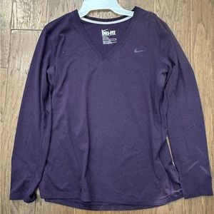 Women’s Nike dry fit long sleeve shirt size large